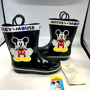 NEW Kids Black Mickey Mouse Pull-On Waterproof Boots with Mickey Size 11, TAGS